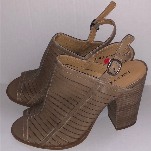 NWT Lucky Brand Lialor Sandals, Size 8.5 - Picture 3 of 6